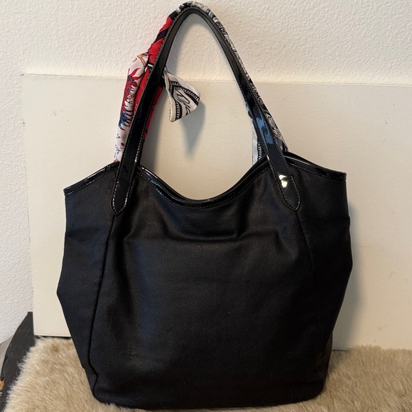 Tory Burch Black Tote with Red and White unbranded Scarf - Picture 3 of 9